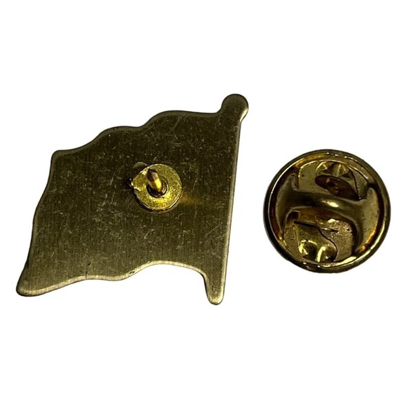 American Flag Lapel Pin - Patriotic USA Flag Enamel Badge A525 - Picture 2 of 4